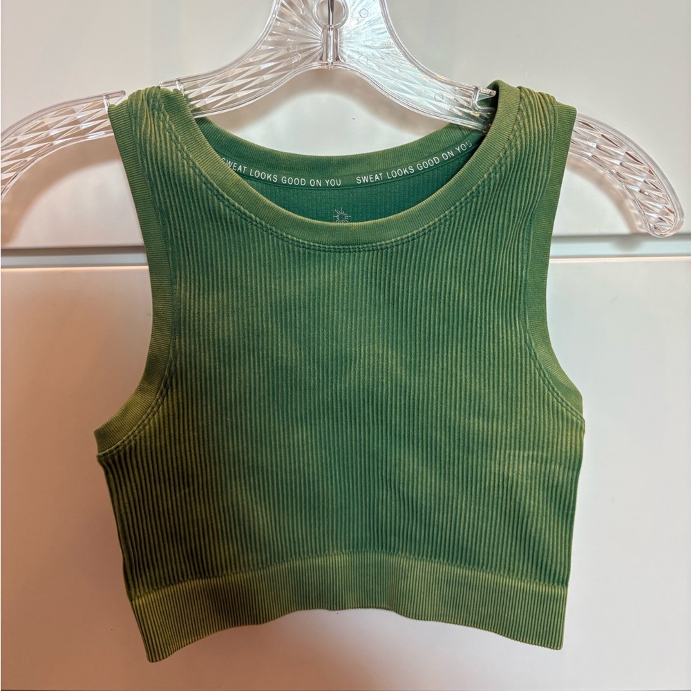 size xs aerie tank